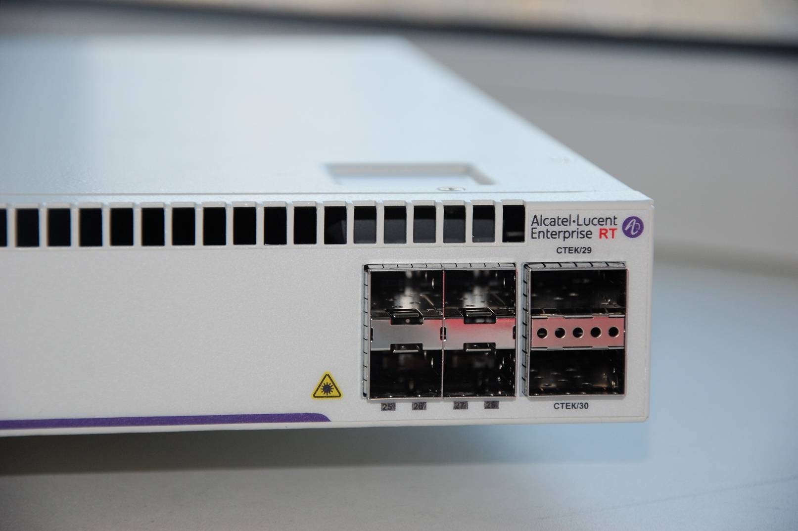 Шасси Alcatel-Lucent OS6860-24 | Купить в Netstore.su