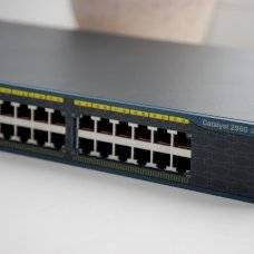 Коммутатор Cisco WS-C2960-24-S