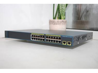 Коммутатор Cisco WS-C2960-24LT-L