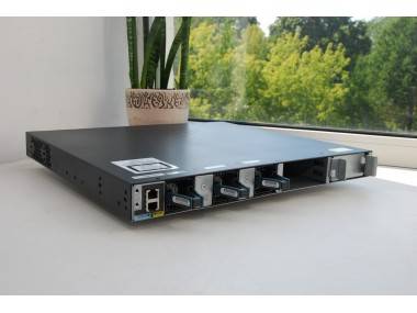 Коммутатор Cisco WS-C3650-24PS-S
