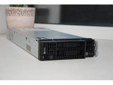Сервер Hewlett-Packard 724085-B21